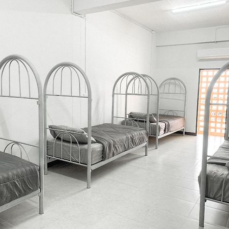 The Savannah Hostel パーイ エクステリア 写真