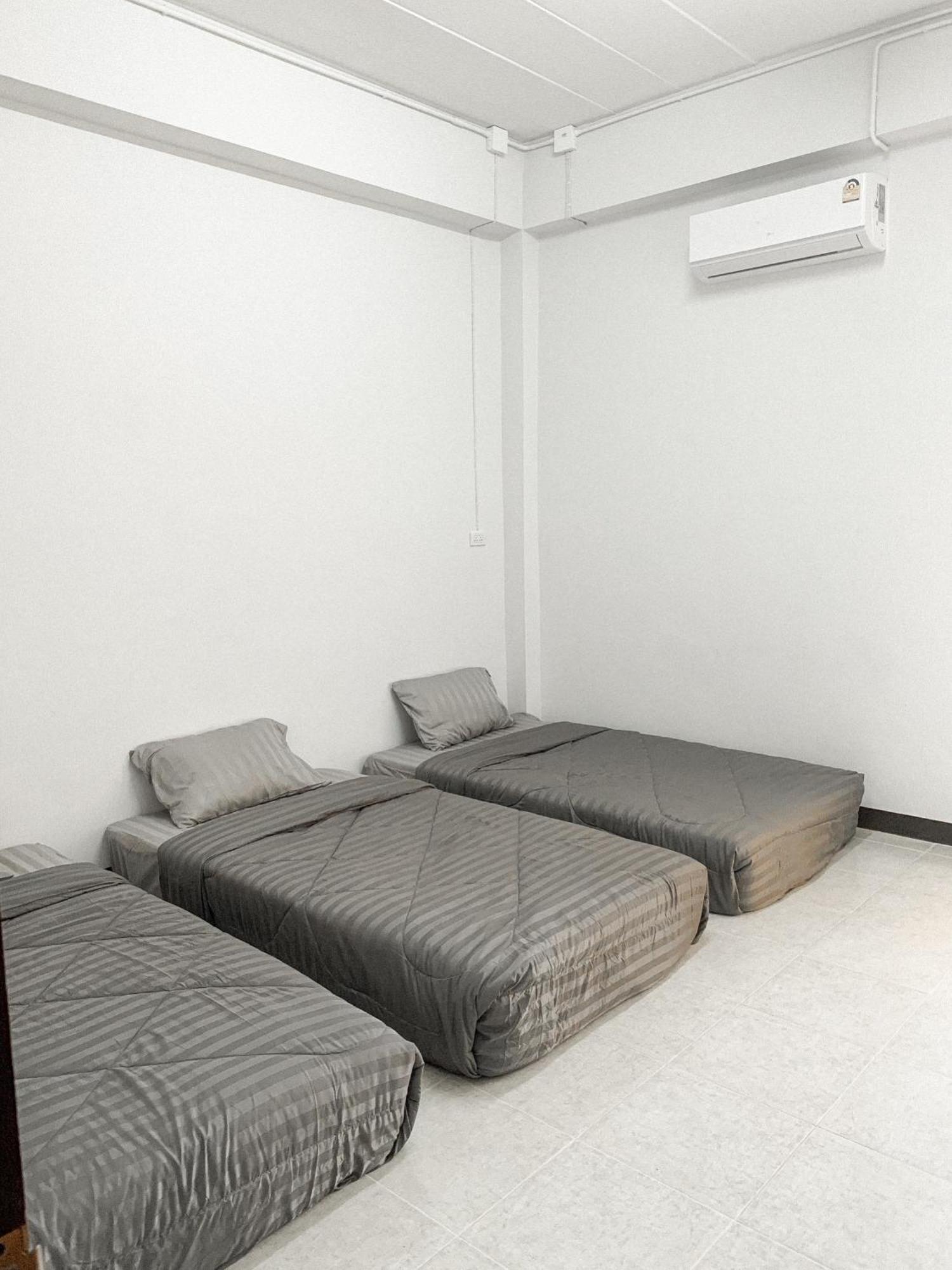 The Savannah Hostel パーイ エクステリア 写真